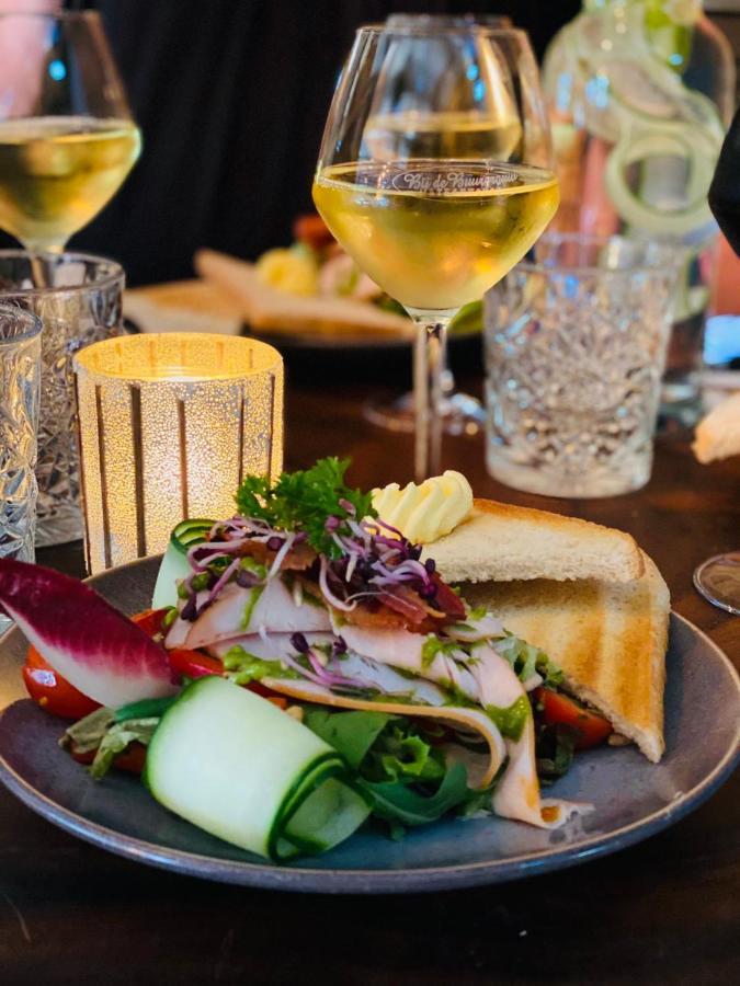 Slapen Bij De Buurvrouw Bed & Breakfast Castricum Ngoại thất bức ảnh
